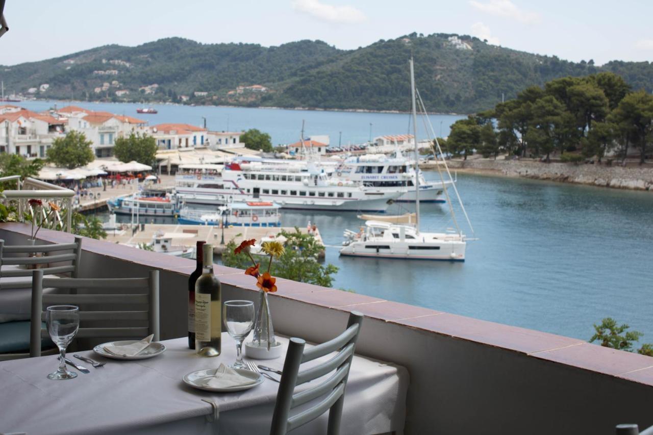 Villas Alexandra Skiathos Platanias  ภายนอก รูปภาพ